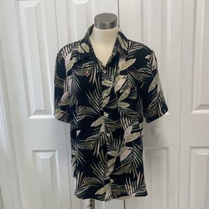 3 for $10🔥Tropical Leaf Print Button-Up Shirt